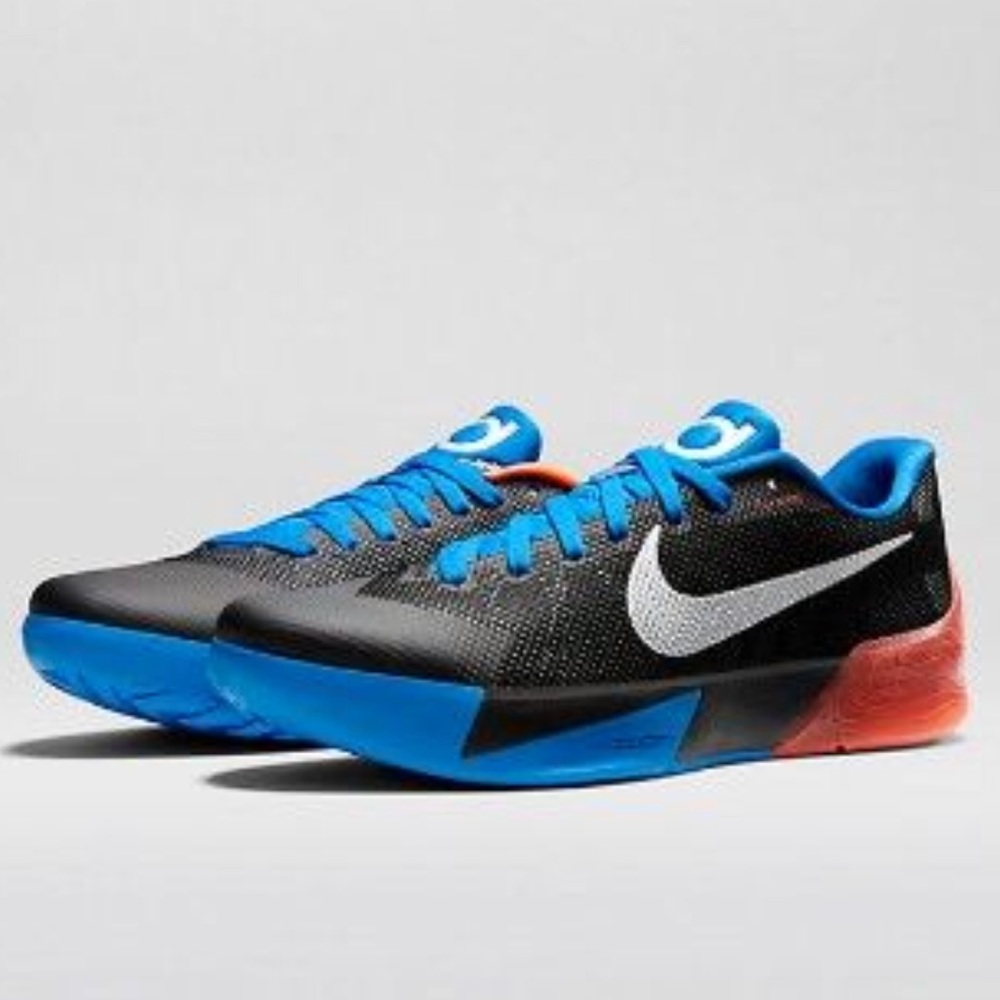 Men’s Nike 13 KD Trey 5 II. Great Condition.